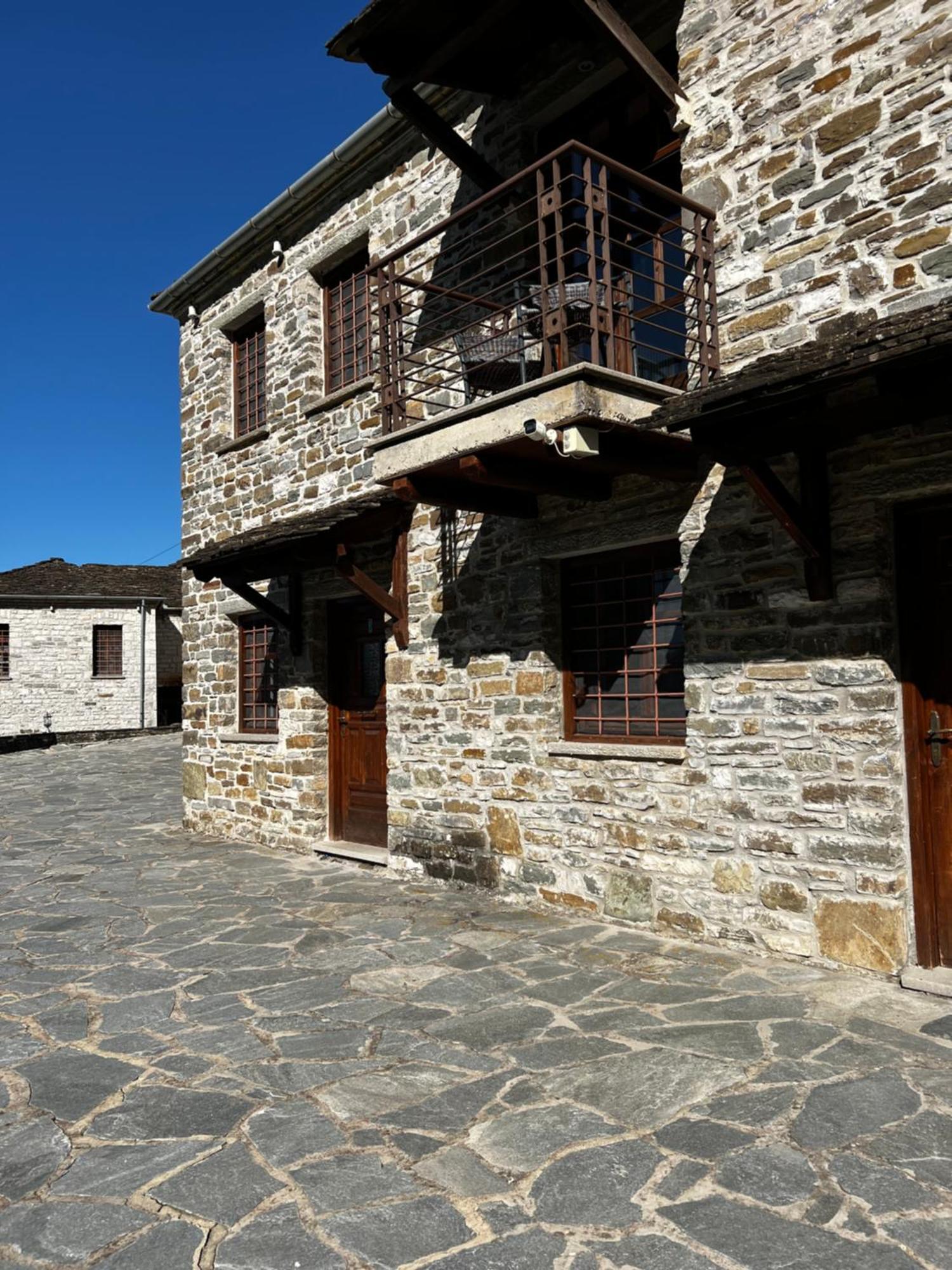 Ikojenia Traditional Lodge 帕皮康 外观 照片